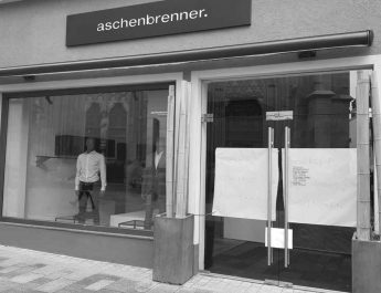 Herrenmoden Geschäft Aschenbrenner hat Filiale in Reutlingen zugemacht.